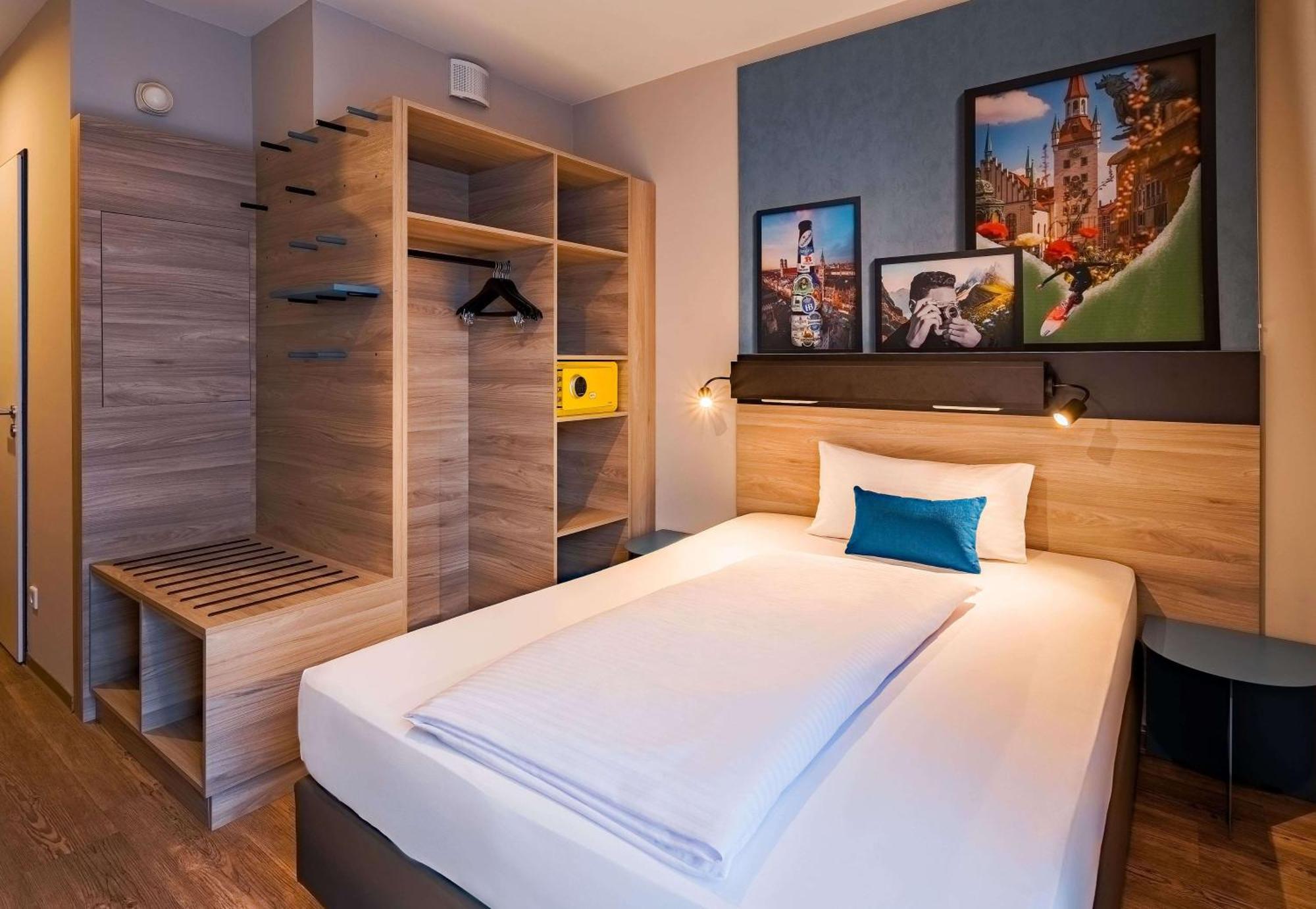 Ramada Encore By Wyndham Messe Hotel München
